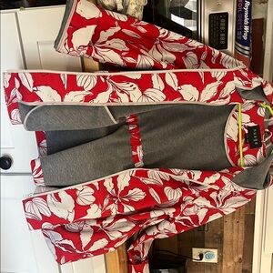 Rouge Helium Red Floral Jacket